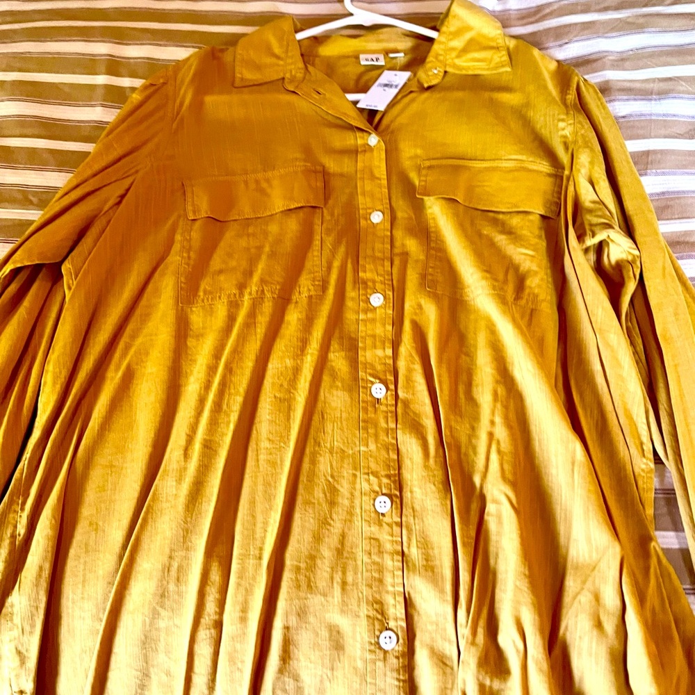 Very pretty mustard color button shirt